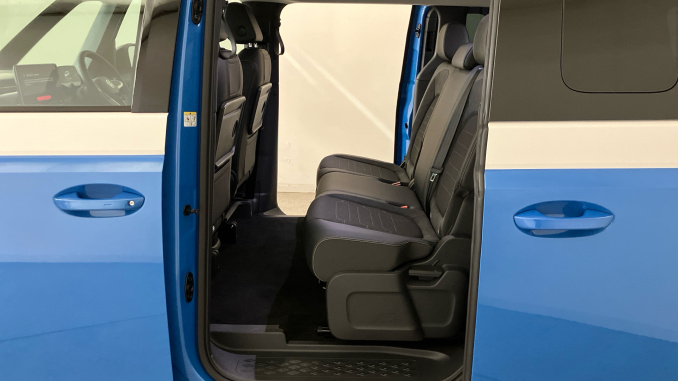 Volkswagen ID. Buzz 210kW Style Pro 79kWh 5dr Auto Electric Estate - Image 22